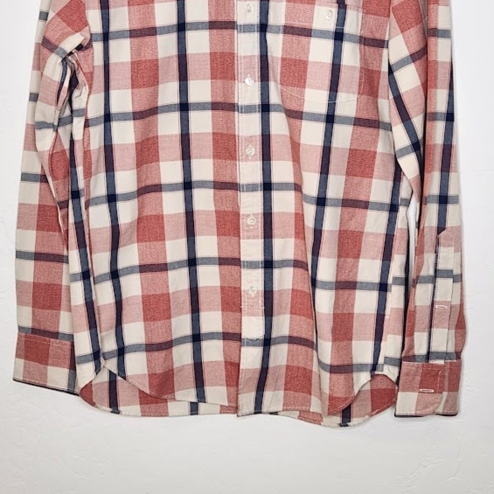 J. Crew Men's Long Sleeve Button Down Size Med - Picture 6 of 6
